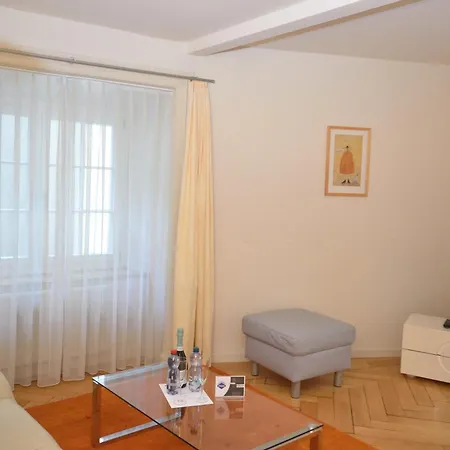 1br Flat In Historical Center - Symbol 3 *